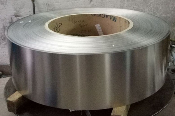 2025年精密不銹鋼帶行業(yè)迎來(lái)黃金發(fā)展期，技術(shù)創(chuàng)新與產(chǎn)能擴(kuò)張并進(jìn)